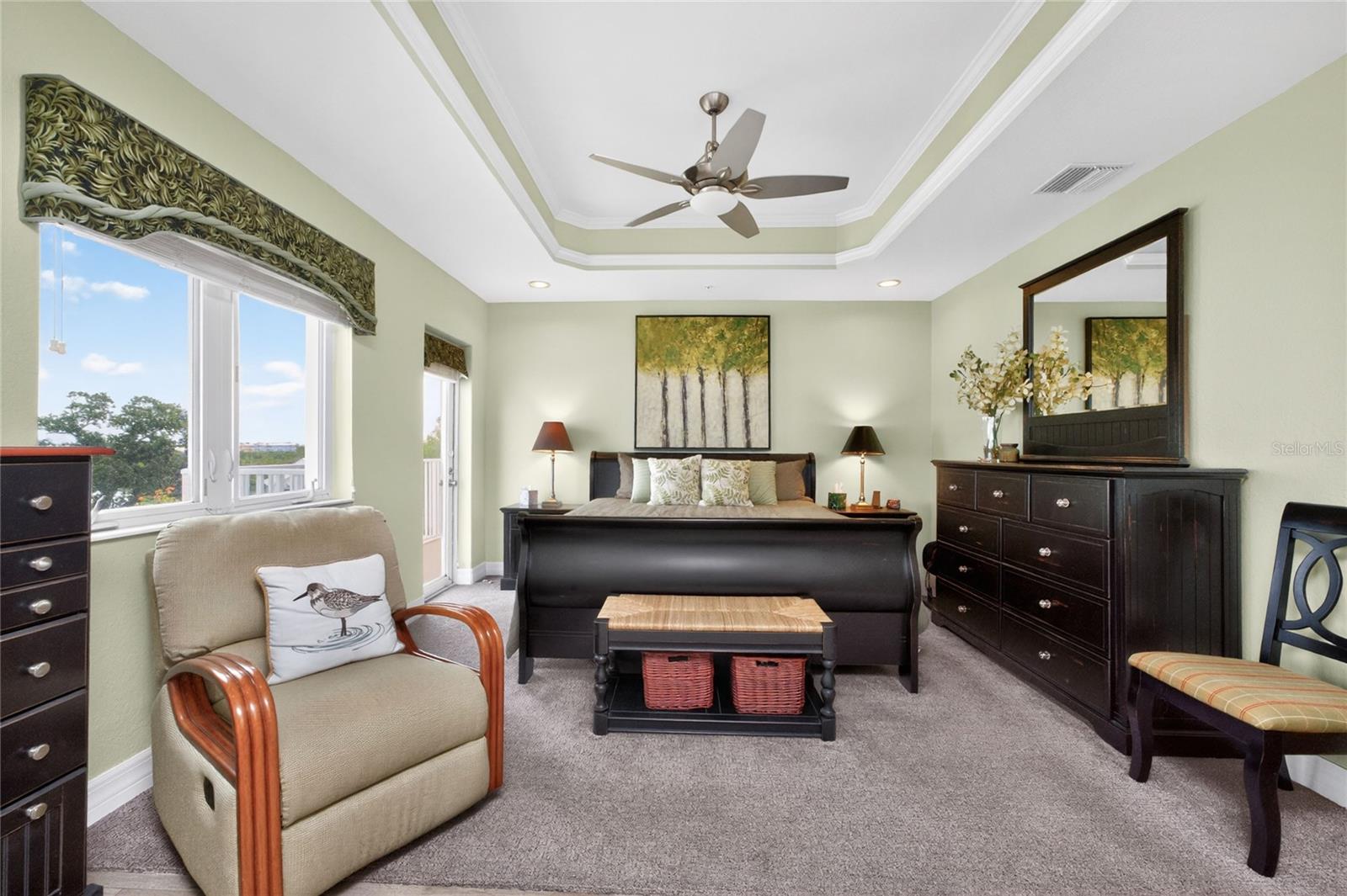 SUNRISE POINTE CONDO - Residential