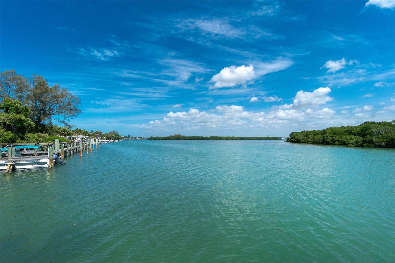 SUNRISE POINTE CONDO - Residential