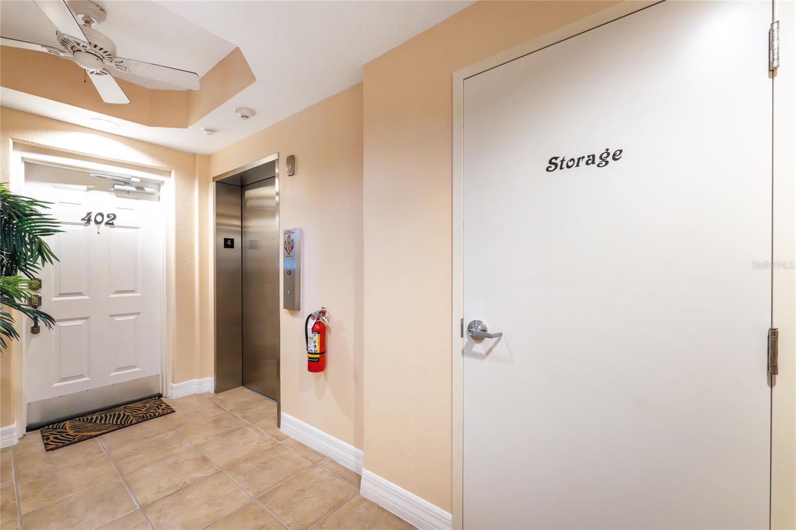 SUNRISE POINTE CONDO - Residential