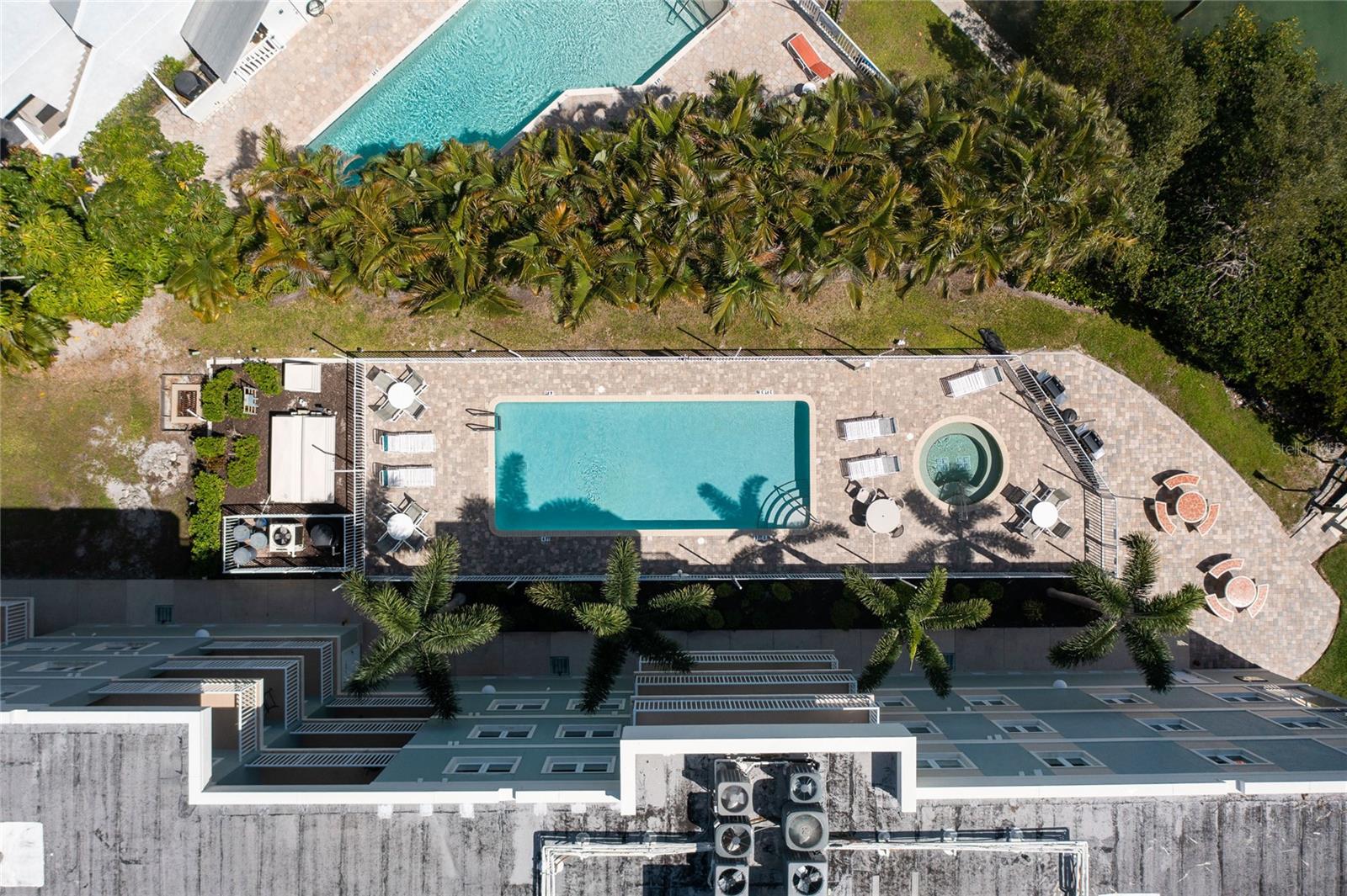 SUNRISE POINTE CONDO - Residential