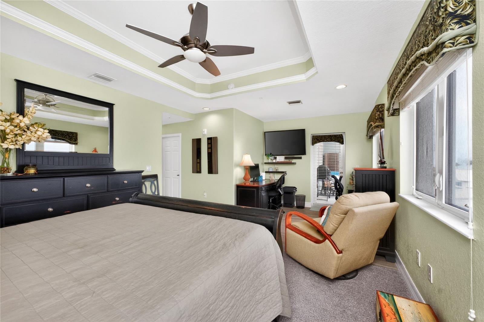 SUNRISE POINTE CONDO - Residential