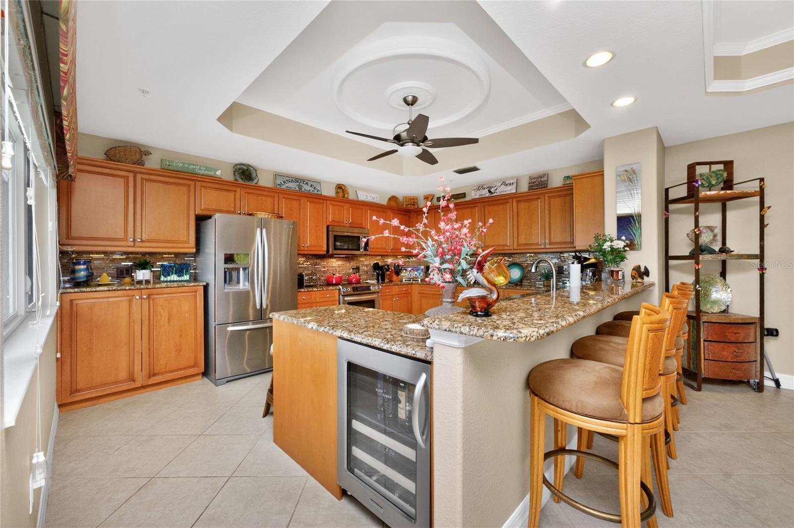 SUNRISE POINTE CONDO - Residential