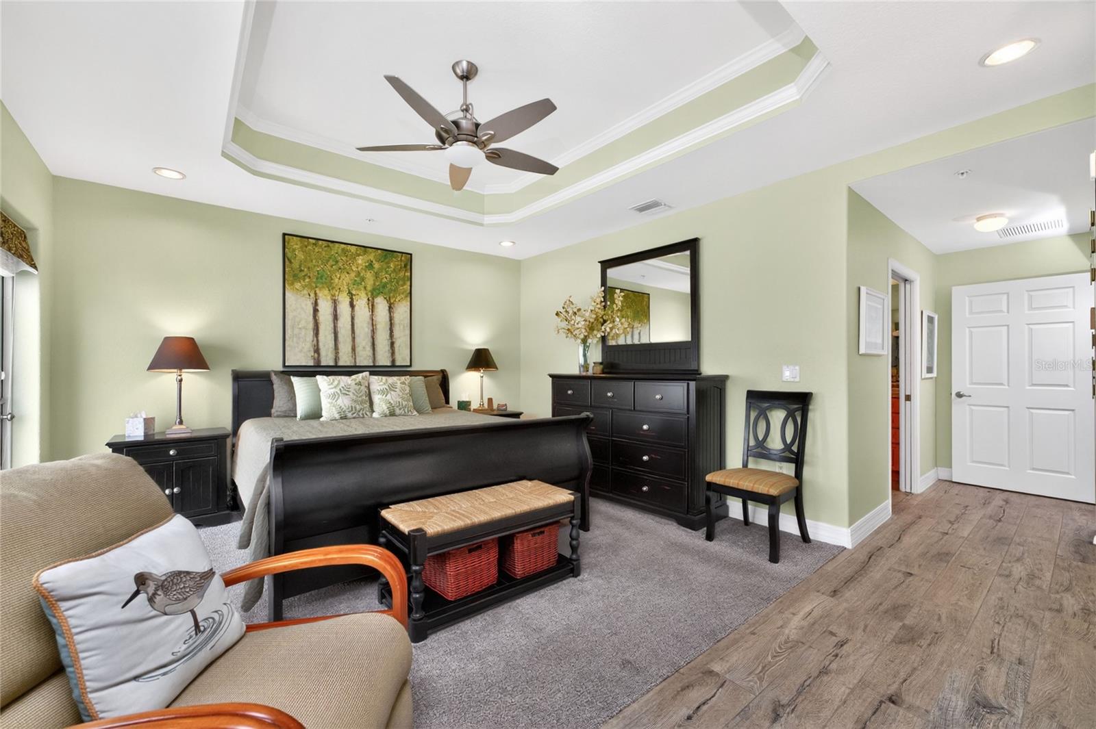 SUNRISE POINTE CONDO - Residential
