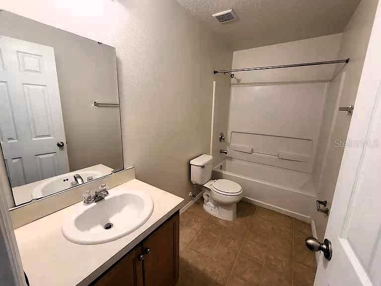AMBER POINTE UNIT 2 - Residential