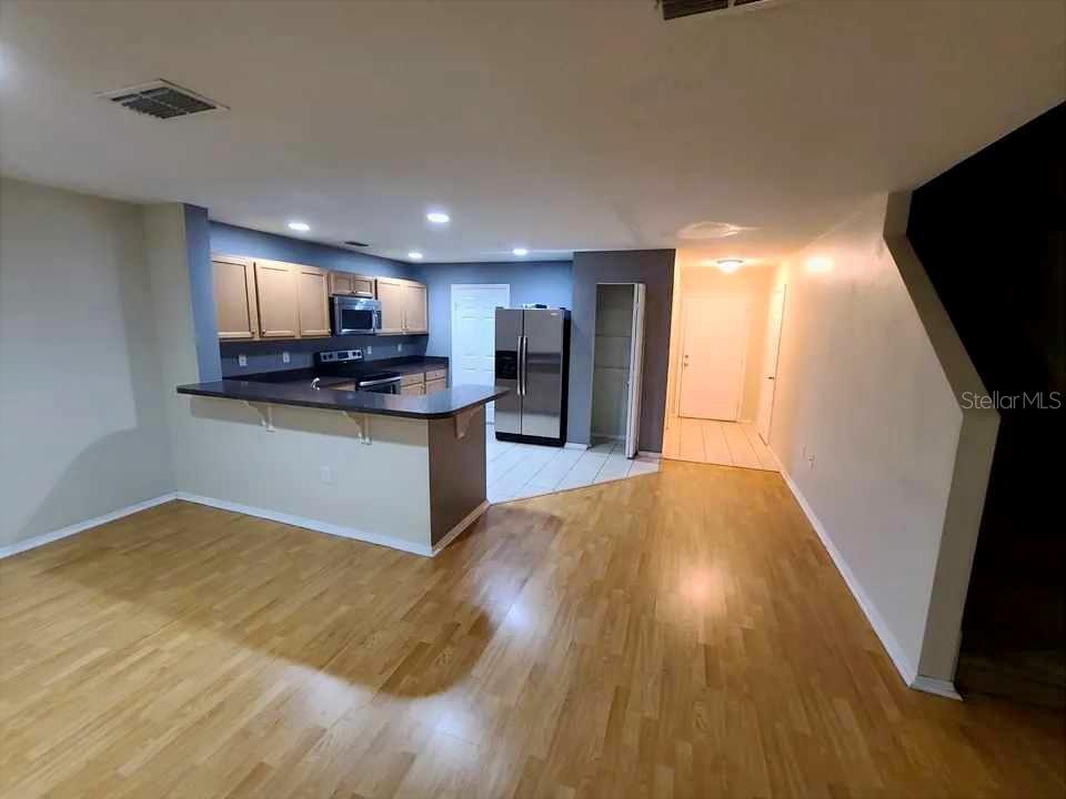 AMBER POINTE UNIT 2 - Residential