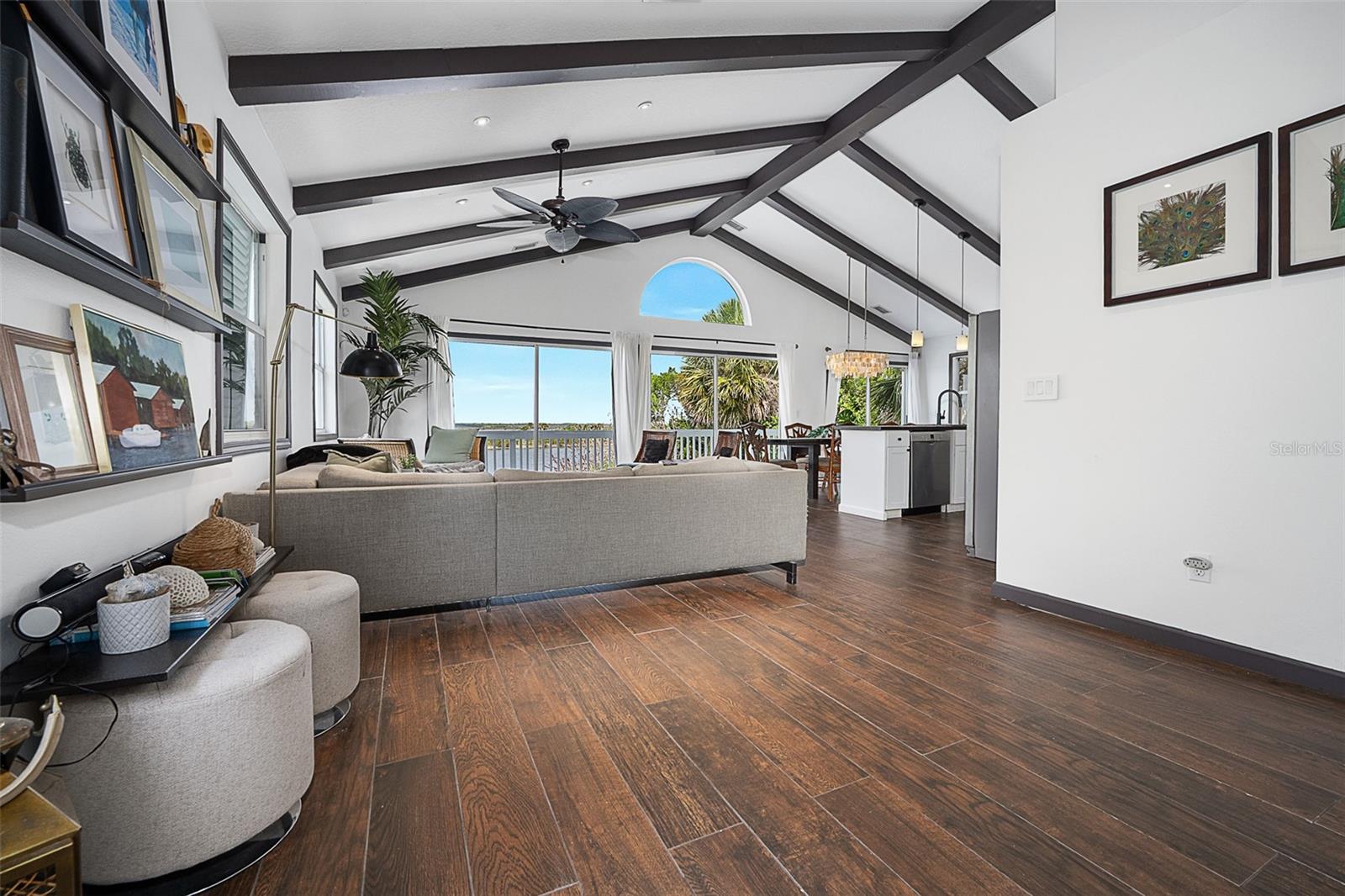 AVALON BY SEA - Residential