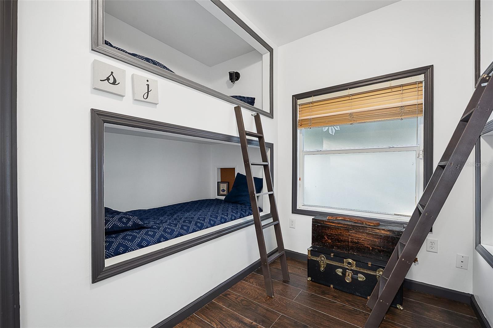 AVALON BY SEA - Residential