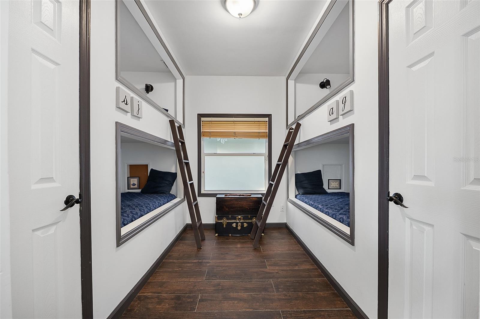 AVALON BY SEA - Residential