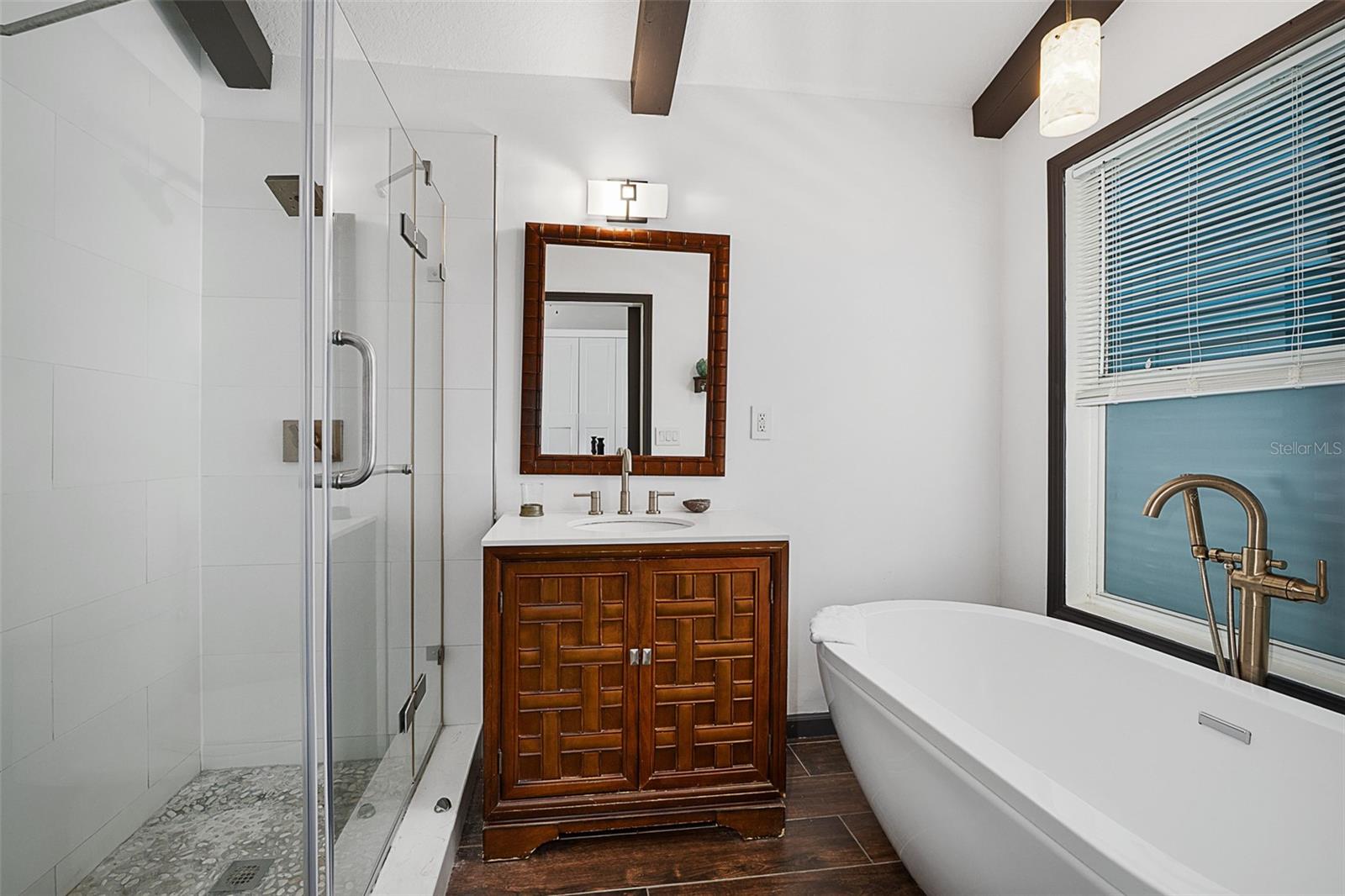 AVALON BY SEA - Residential