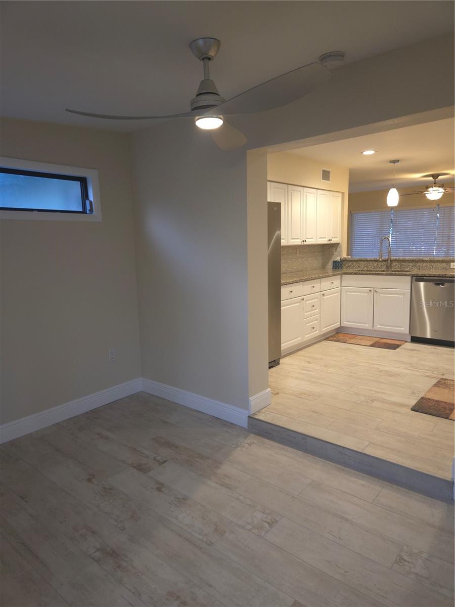 SARASOTA SPGS - Residential