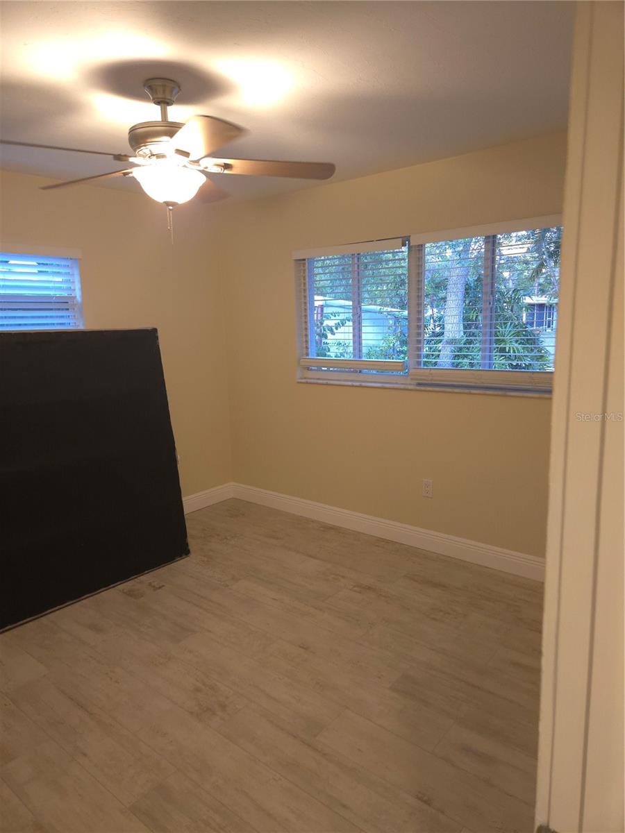 SARASOTA SPGS - Residential