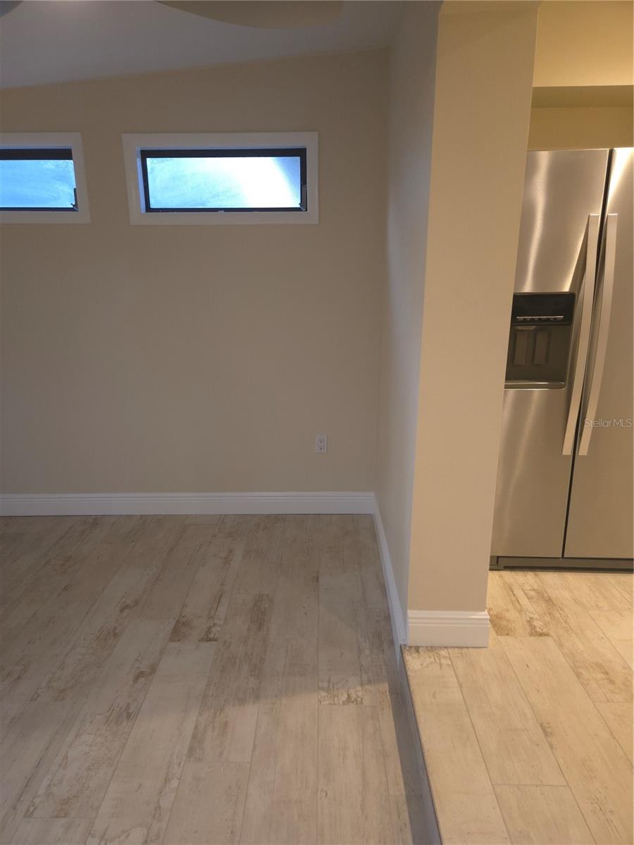 SARASOTA SPGS - Residential