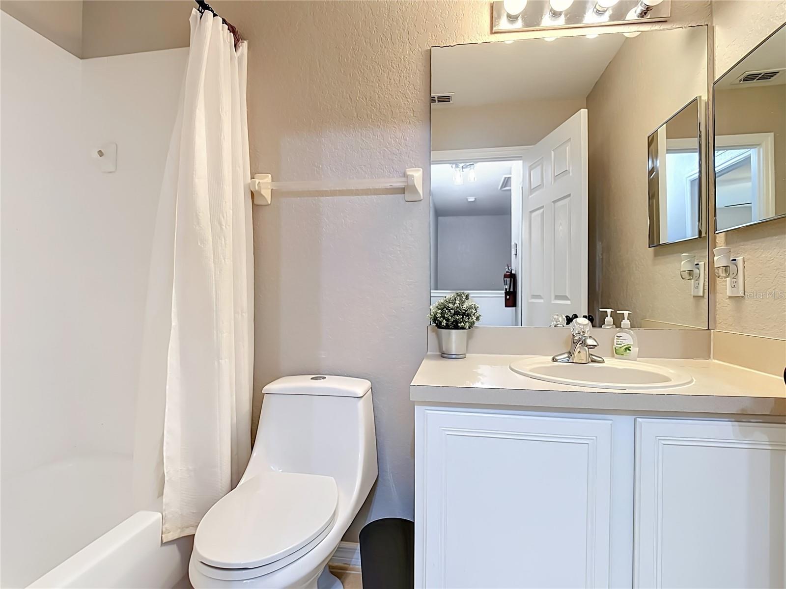 REGAL PALMS AT HIGHLAND RESERVE - Residential