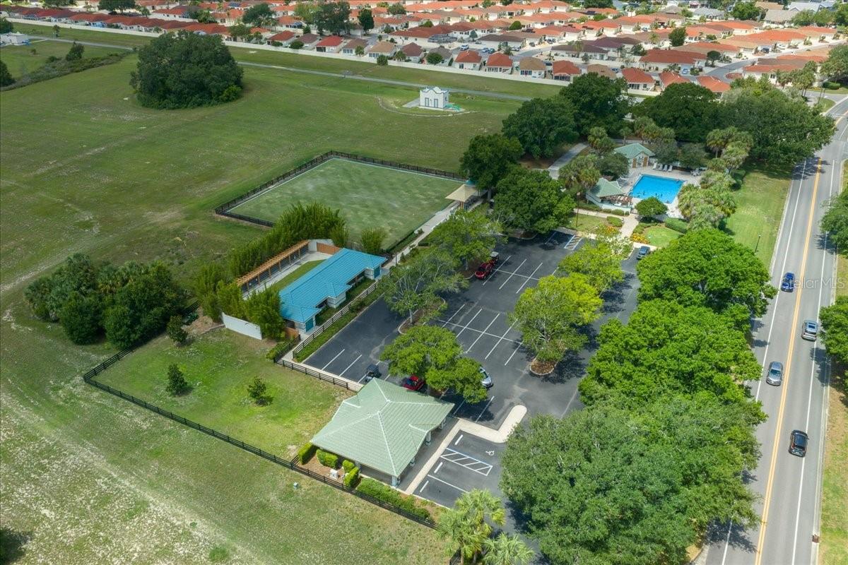 LADY LAKE ORANGE BLOSSOM GARDENS UNIT 15 - Residential