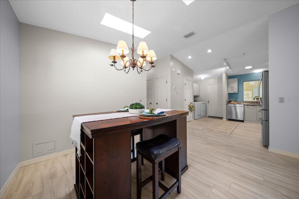 LADY LAKE ORANGE BLOSSOM GARDENS UNIT 15 - Residential