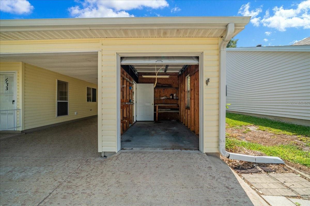 LADY LAKE ORANGE BLOSSOM GARDENS UNIT 15 - Residential