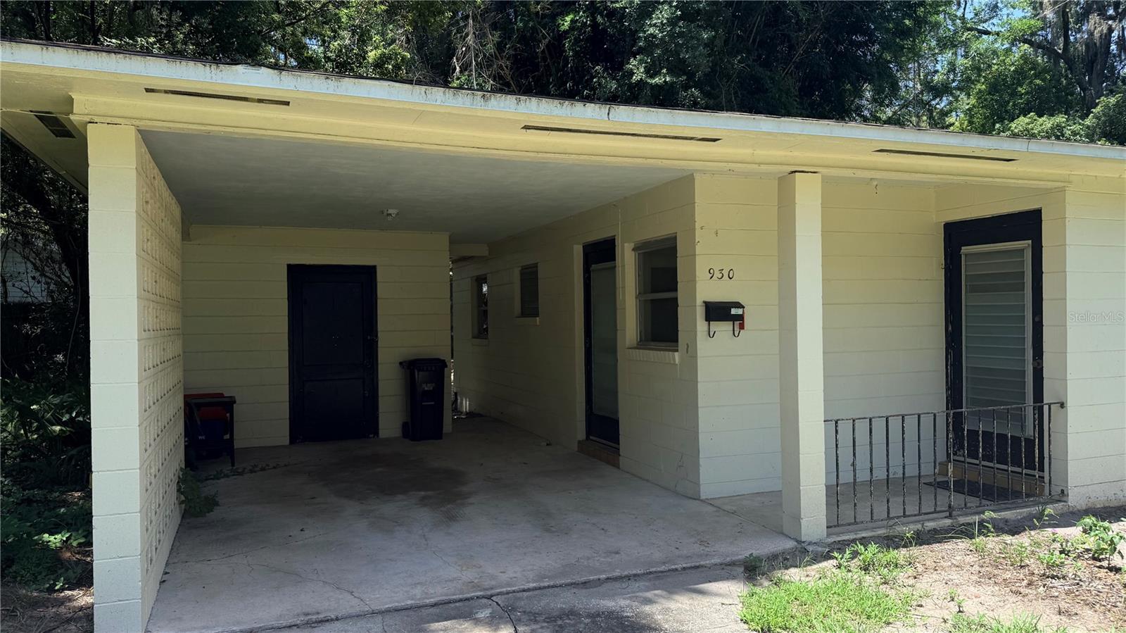 WAITES W H - Residential Lease