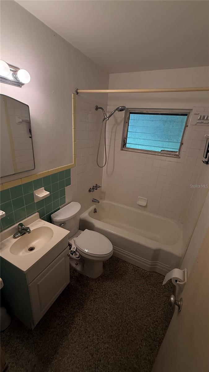 WAITES W H - Residential Lease