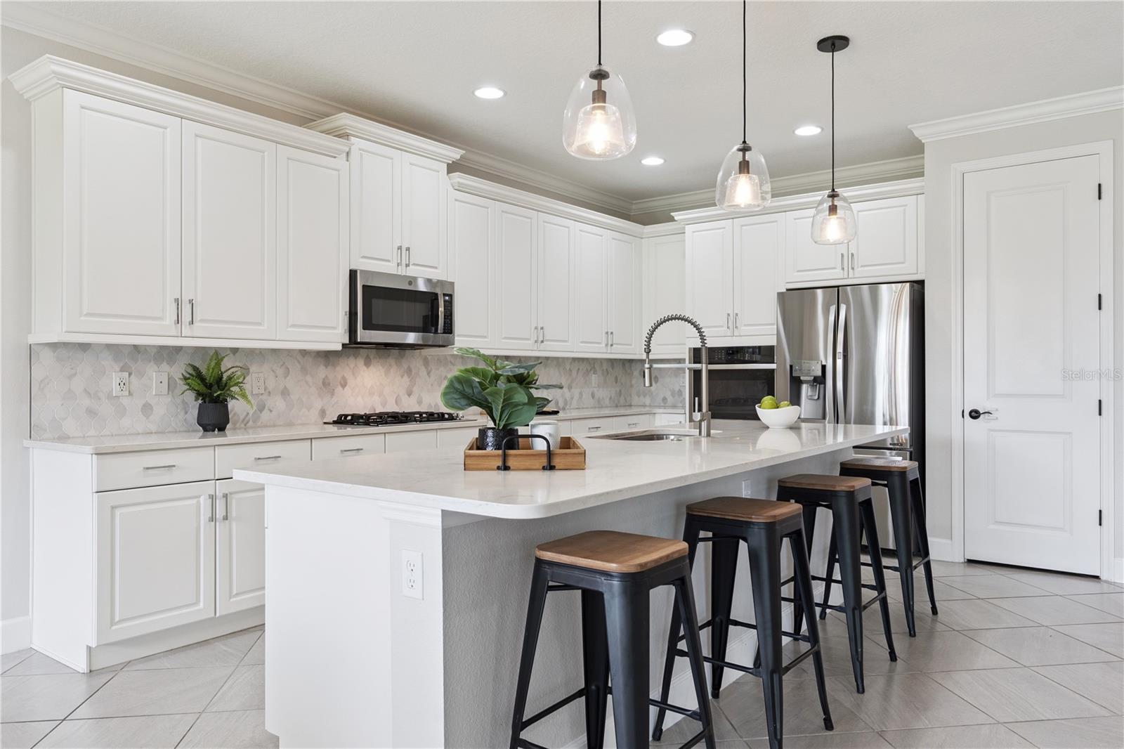 VICTORIA HILLS PH 4 - Residential