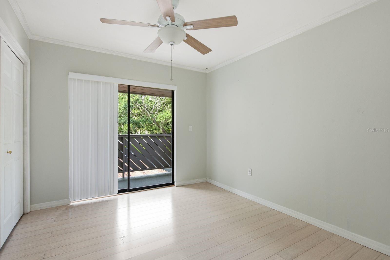 YORKTOWN AT BEACON PLACE CONDO PH 1 - Residential
