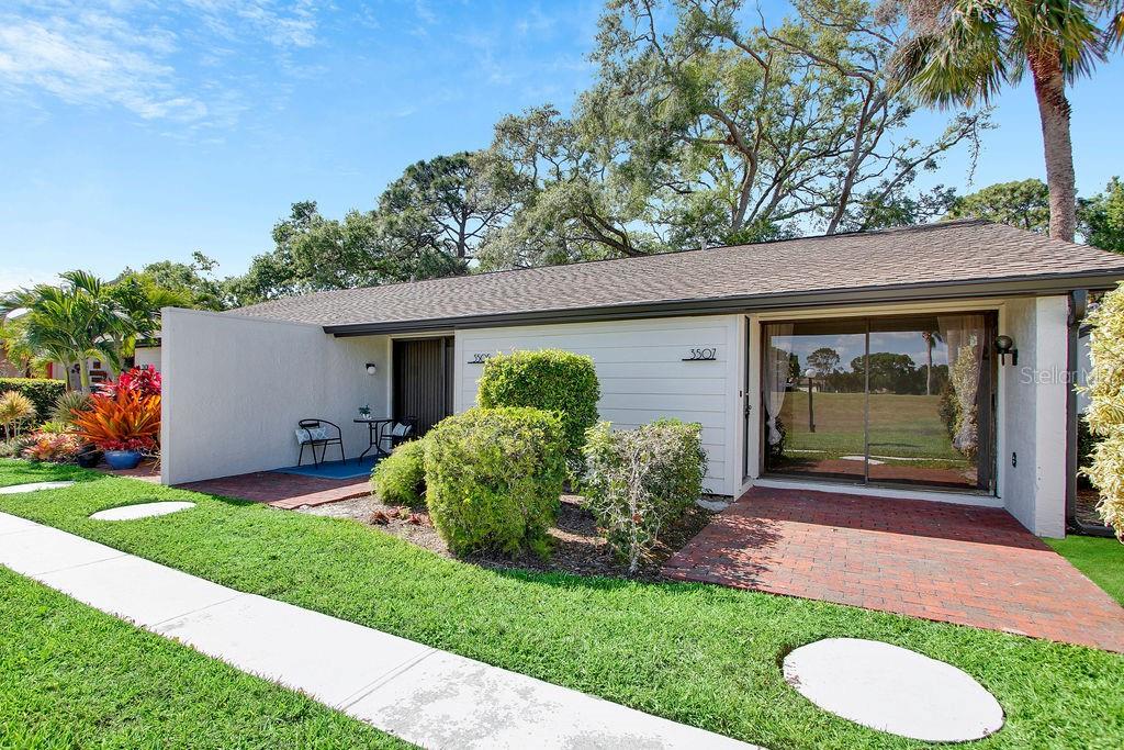 BUNKER OAKS - Residential