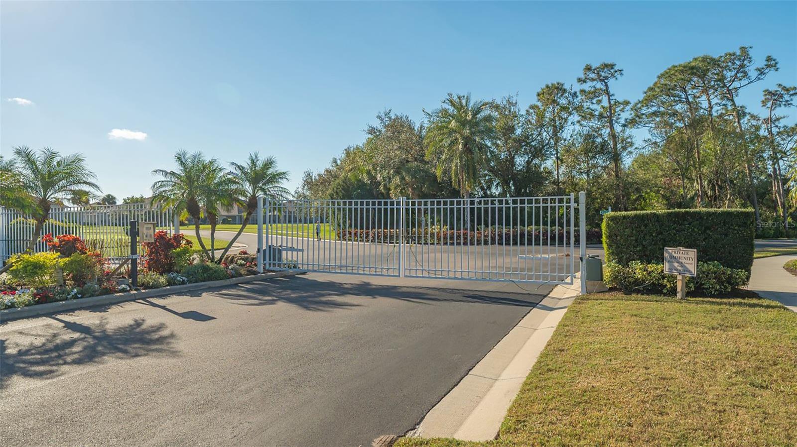 VILLAS OF SABAL TRACE - Residential