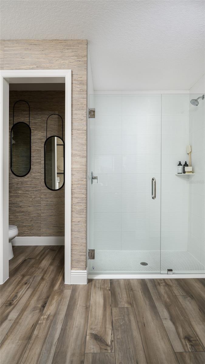 PASADENA LANDING - Residential