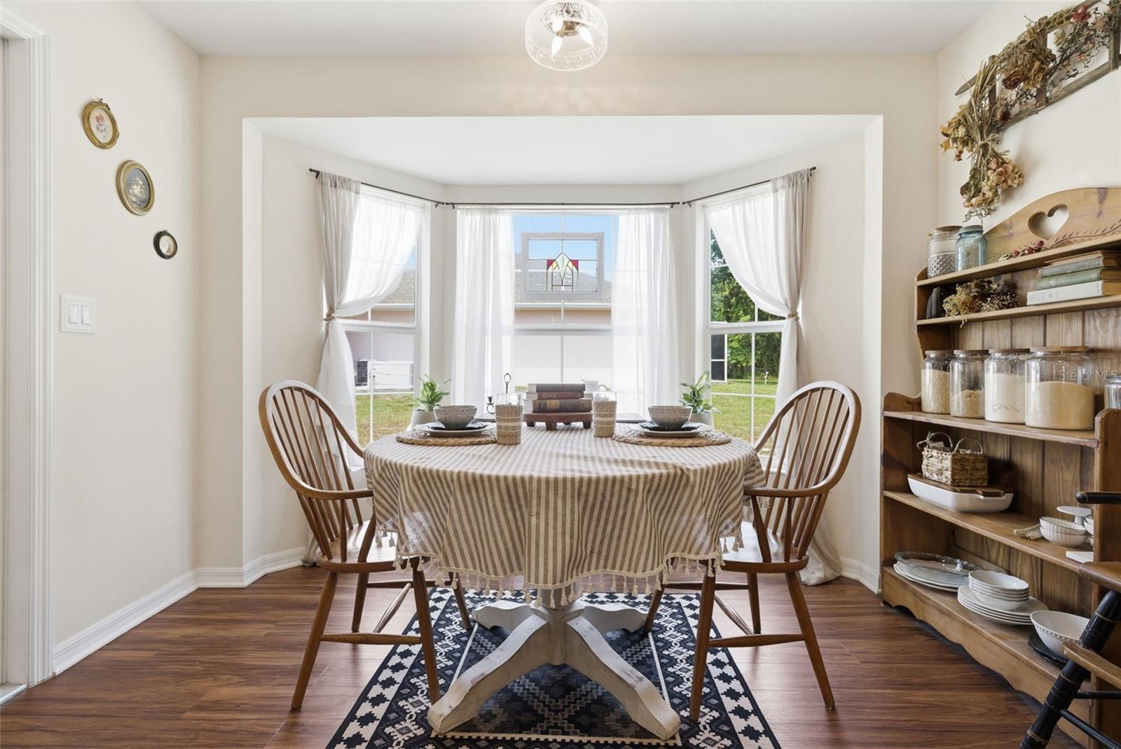ROYAL HIGHLANDS - Residential