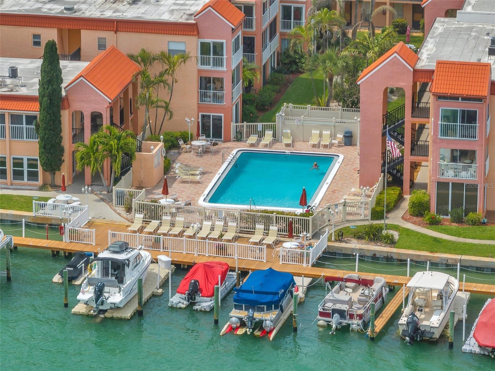 BOCA SHORES CONDO - Residential
