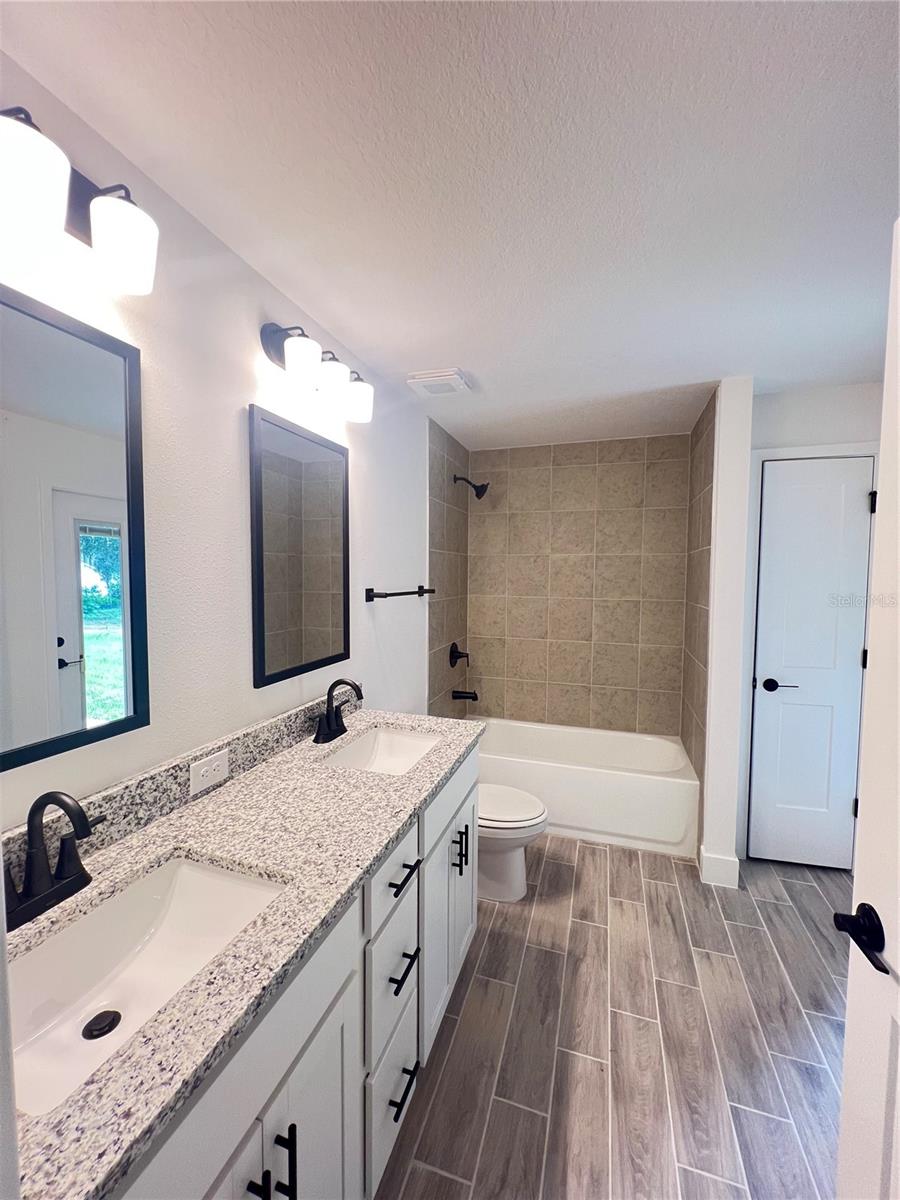HILL COUNTRY ESTATES - Residential