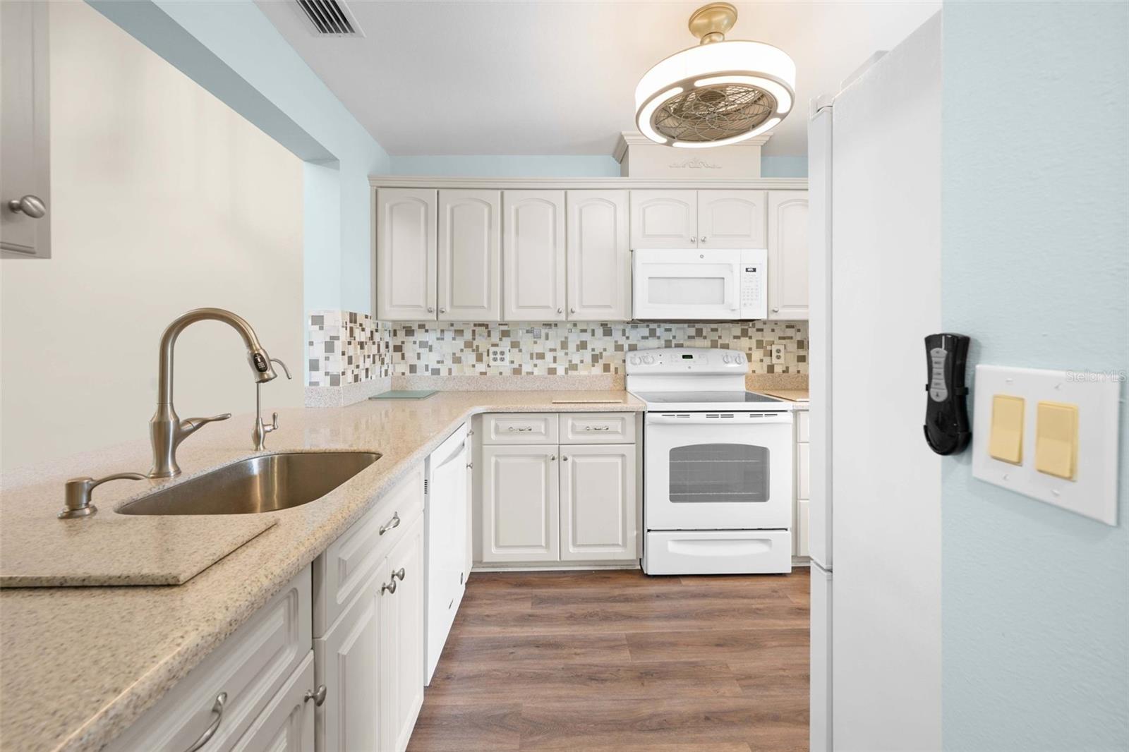 ARBORWOOD AT SUMMERTREE - Residential