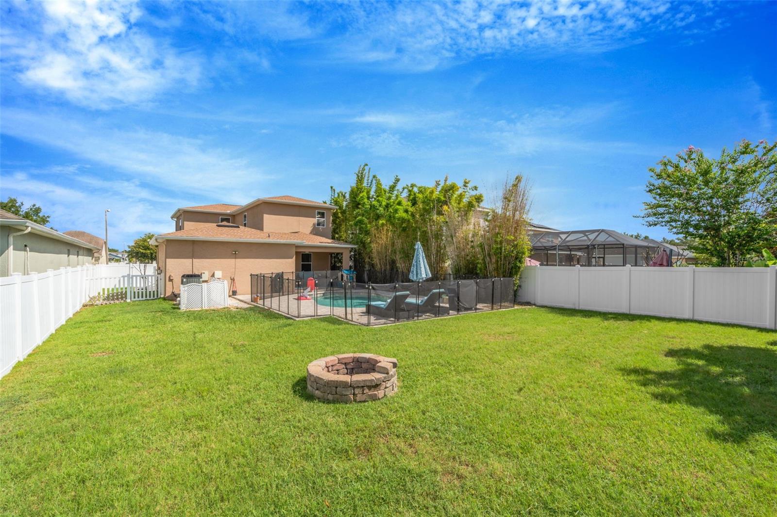 NEW RIVER LAKES PH 01 - Residential