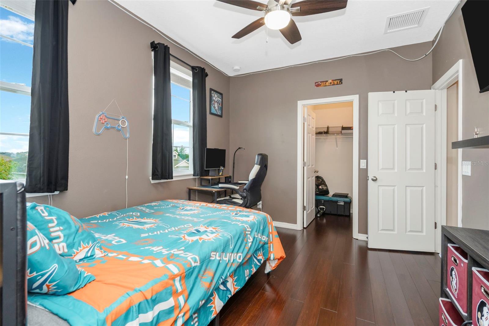 NEW RIVER LAKES PH 01 - Residential