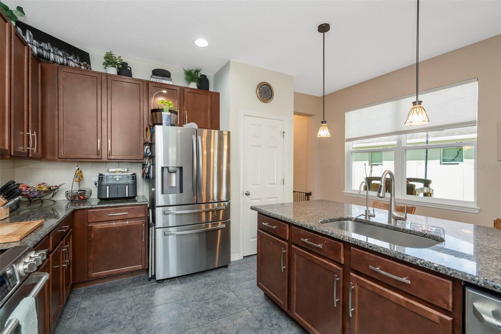 NEW RIVER LAKES PH 01 - Residential