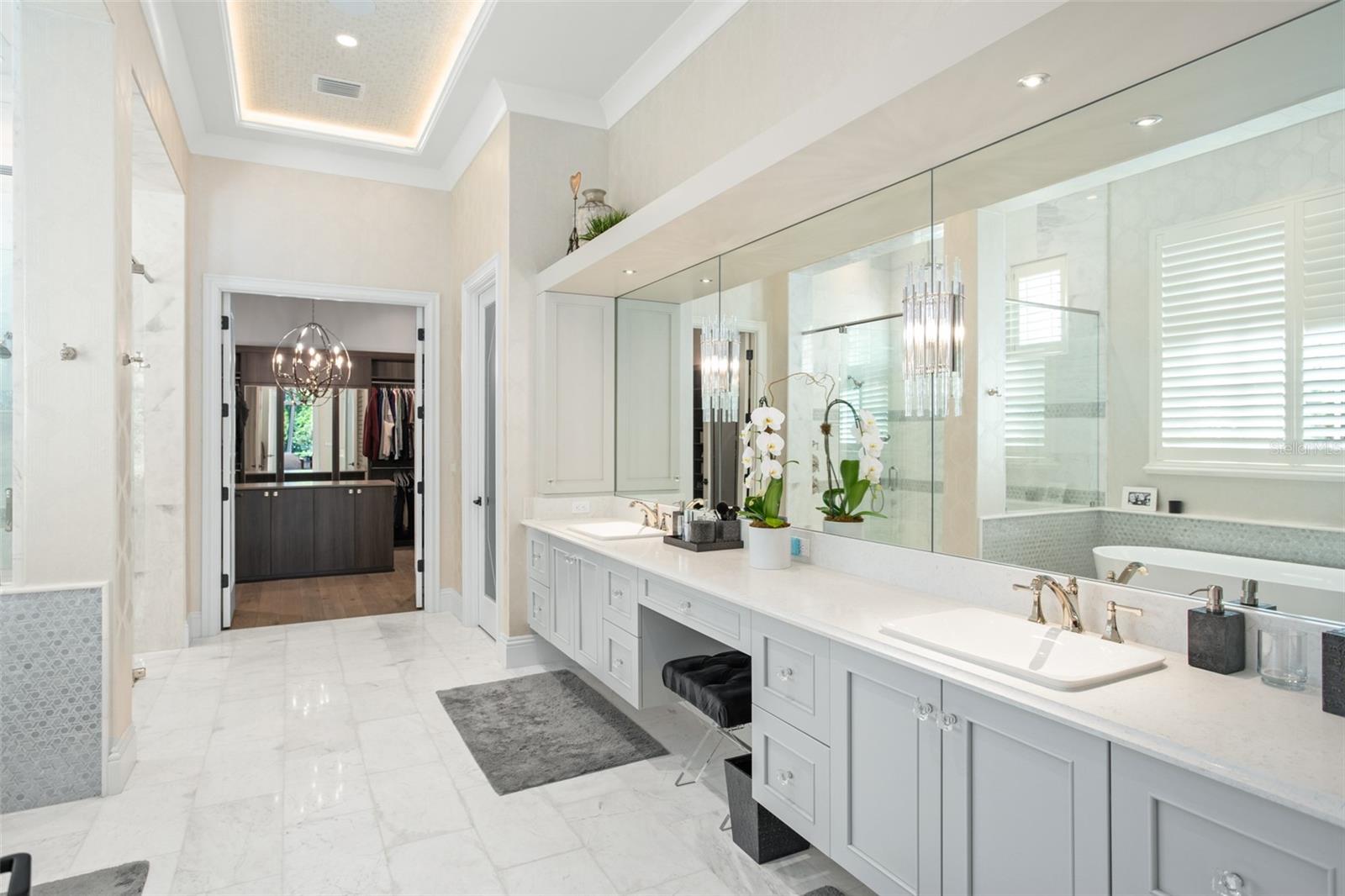 GOLDEN OAK - Residential Lease