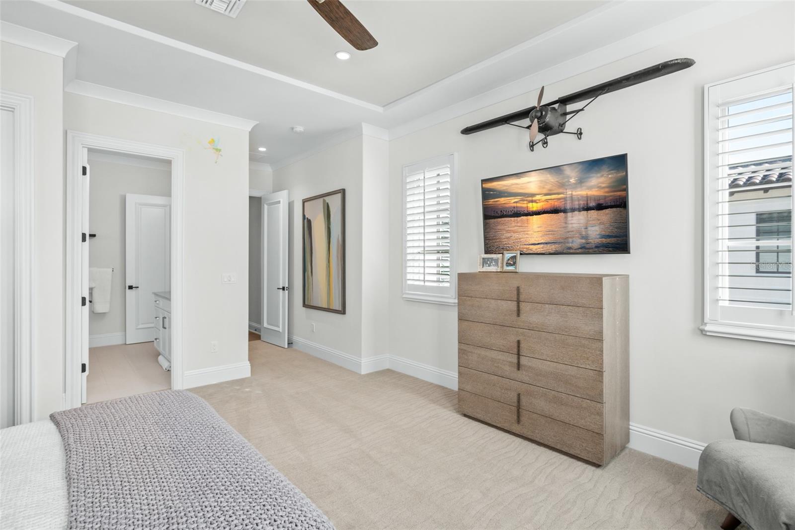 GOLDEN OAK - Residential Lease