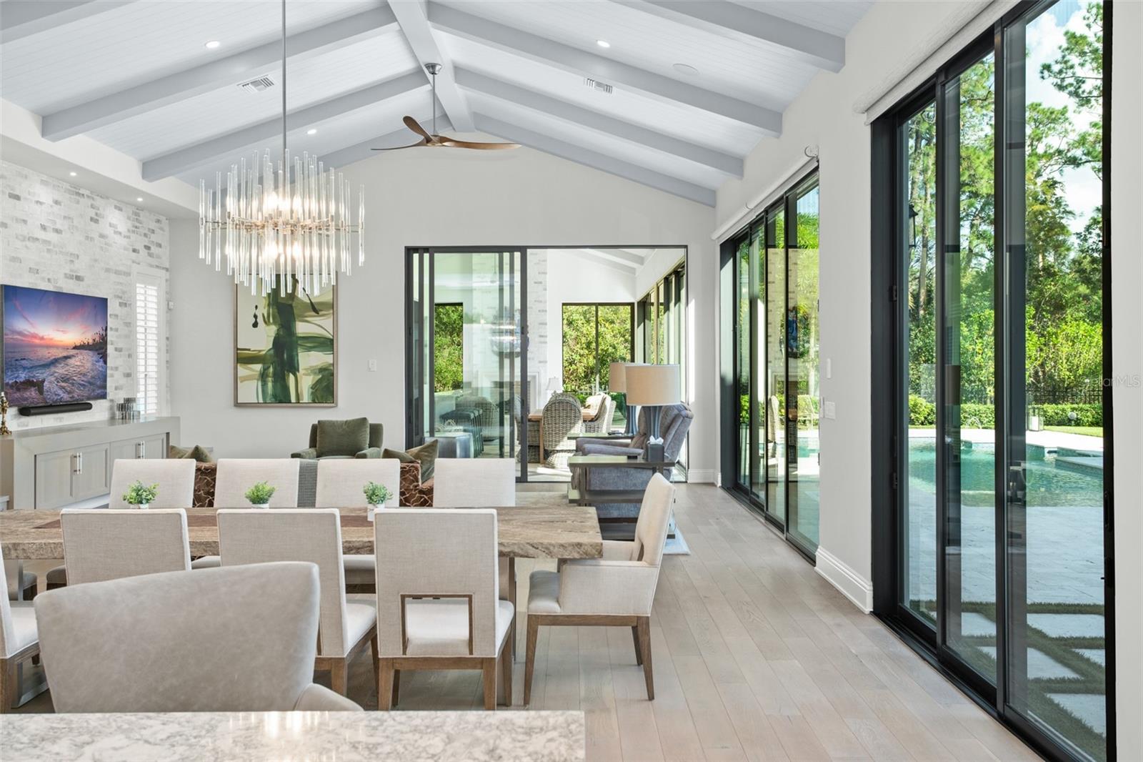 GOLDEN OAK - Residential Lease