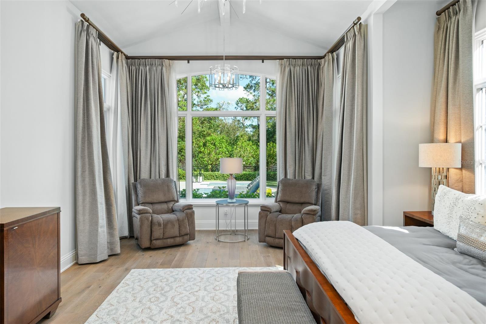 GOLDEN OAK - Residential Lease