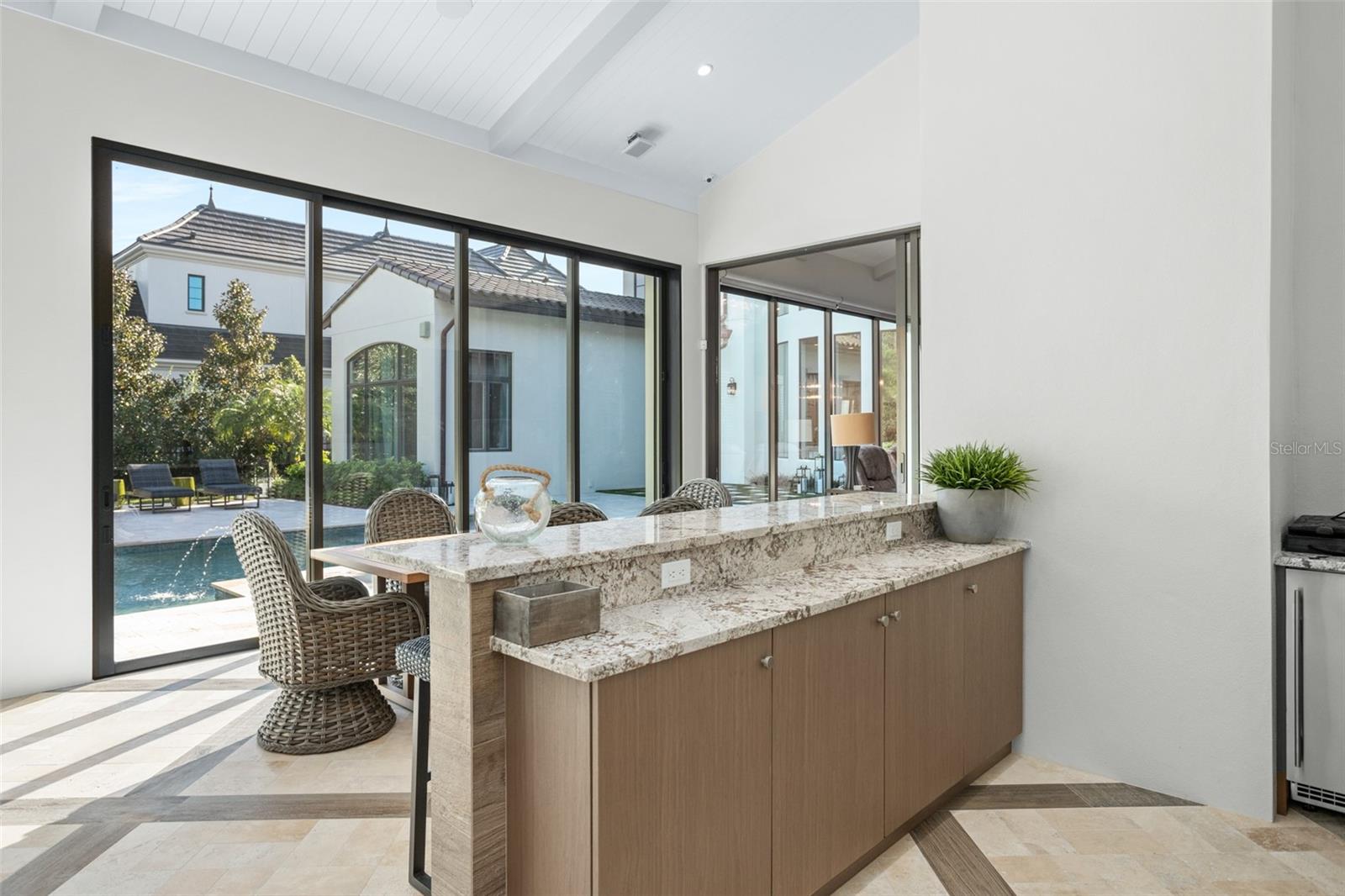 GOLDEN OAK - Residential Lease