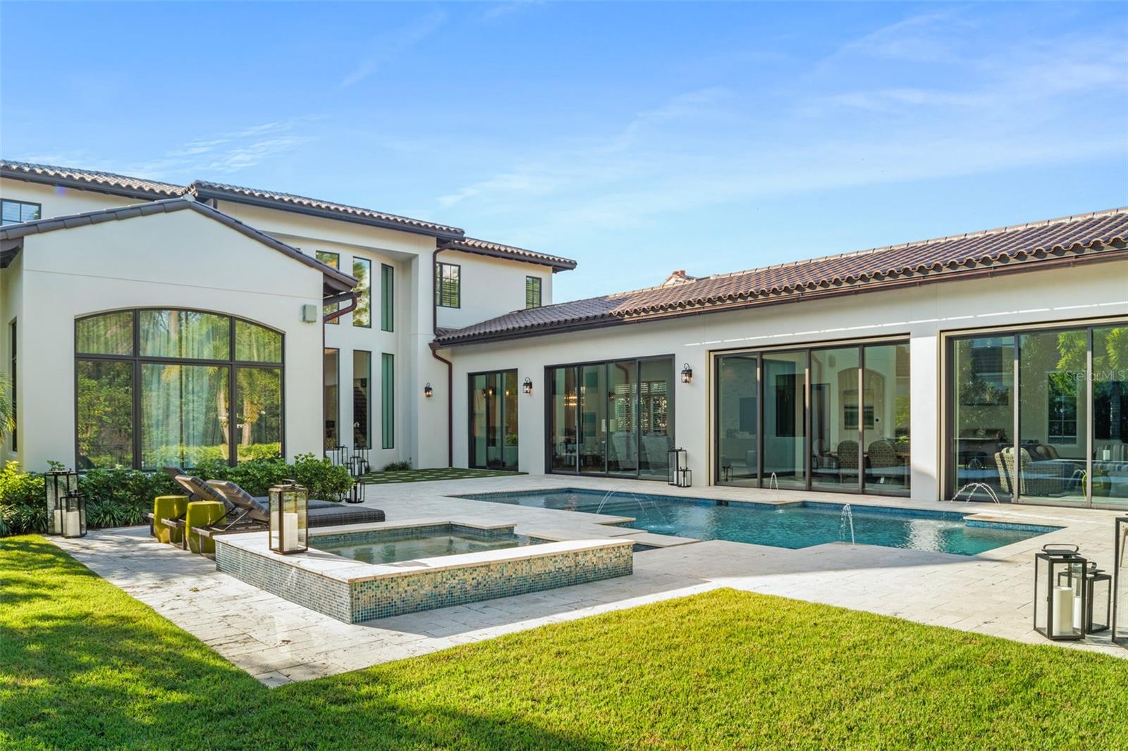 GOLDEN OAK - Residential Lease