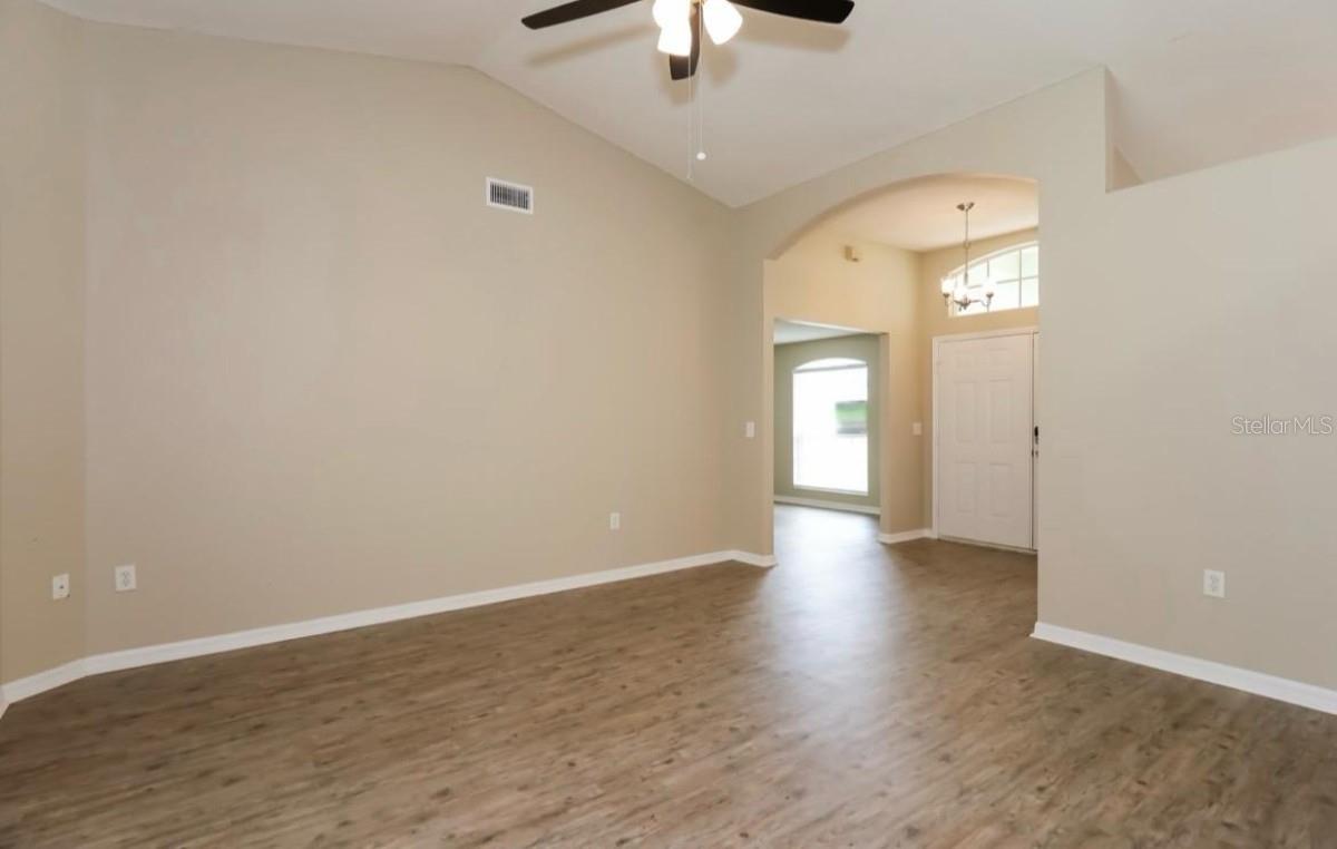 BALDWINS - Residential Lease