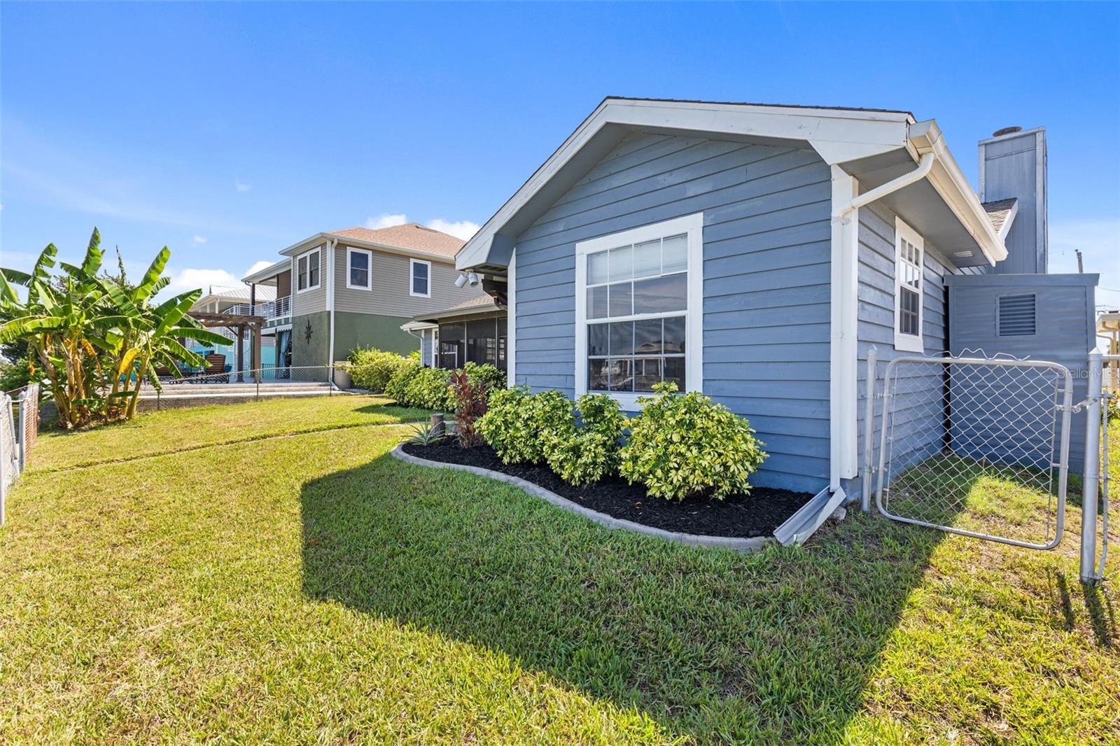 HERNANDO BEACH - Residential