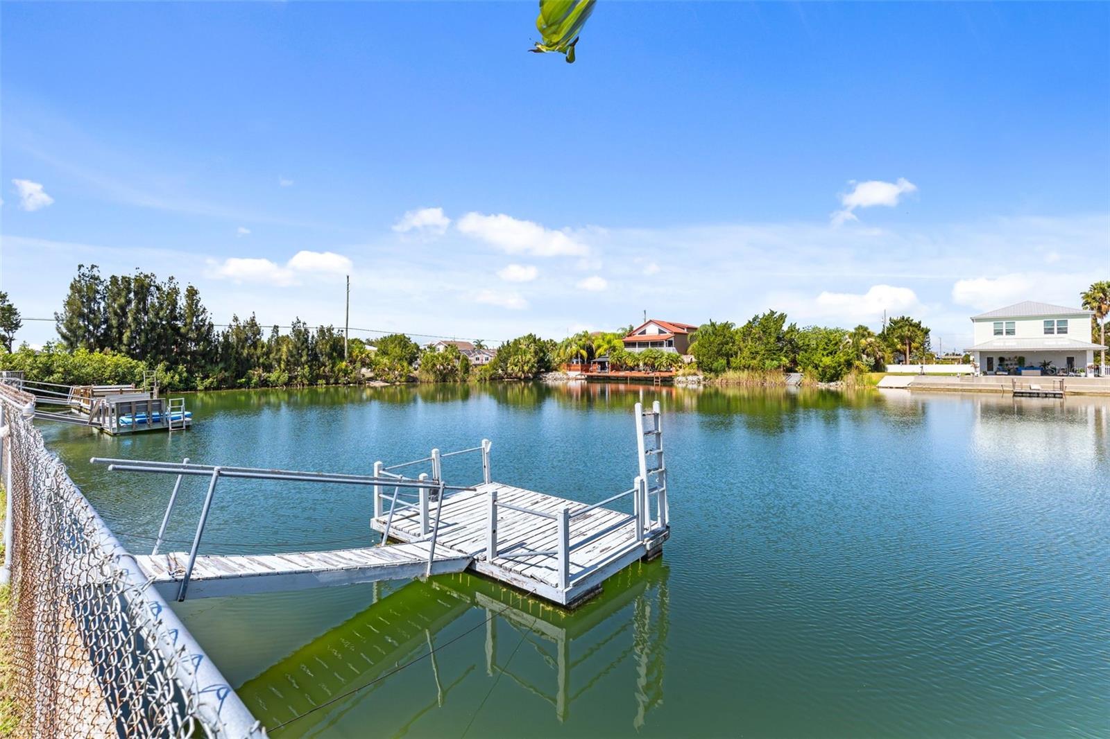 HERNANDO BEACH - Residential