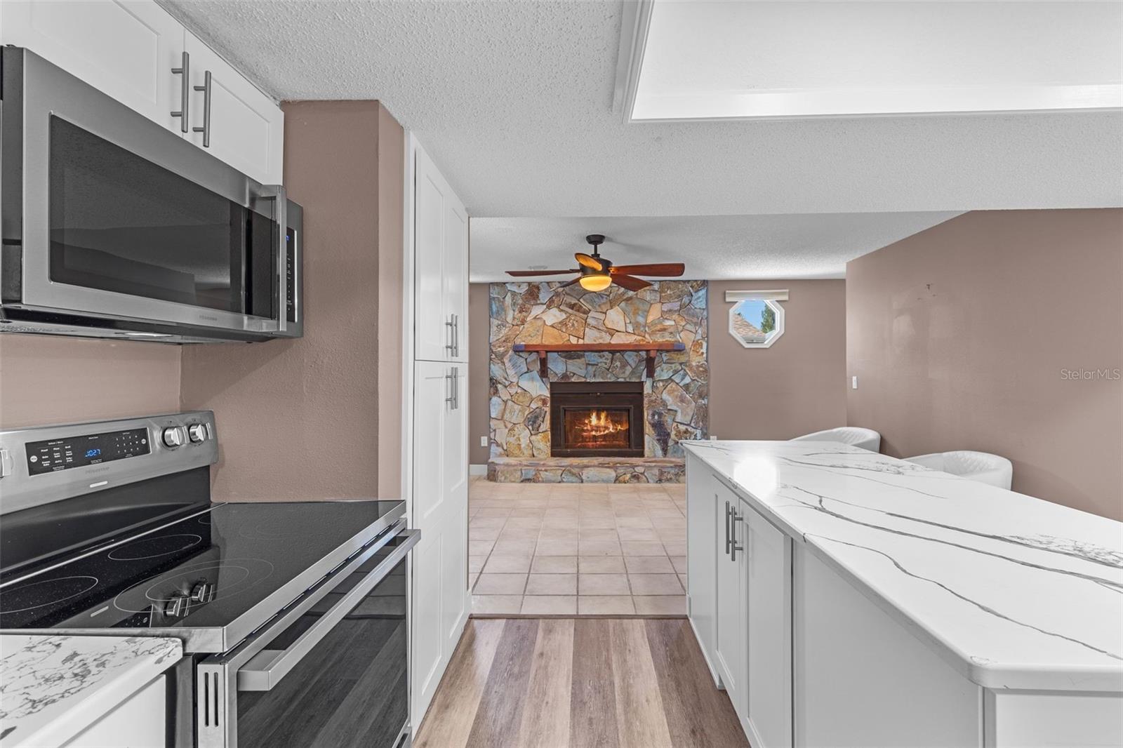 HERNANDO BEACH - Residential