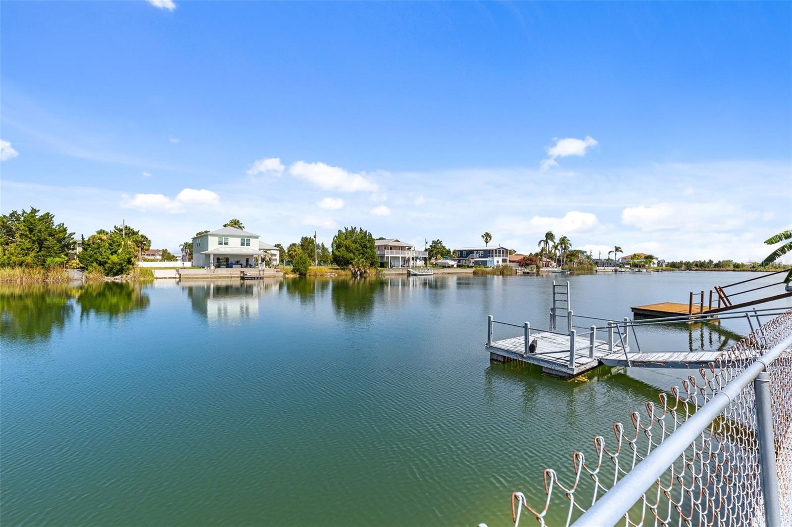 HERNANDO BEACH - Residential