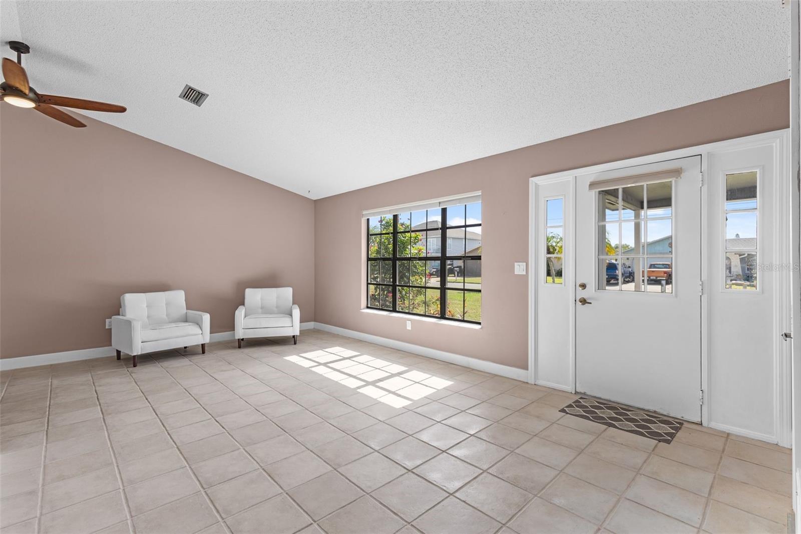 HERNANDO BEACH - Residential