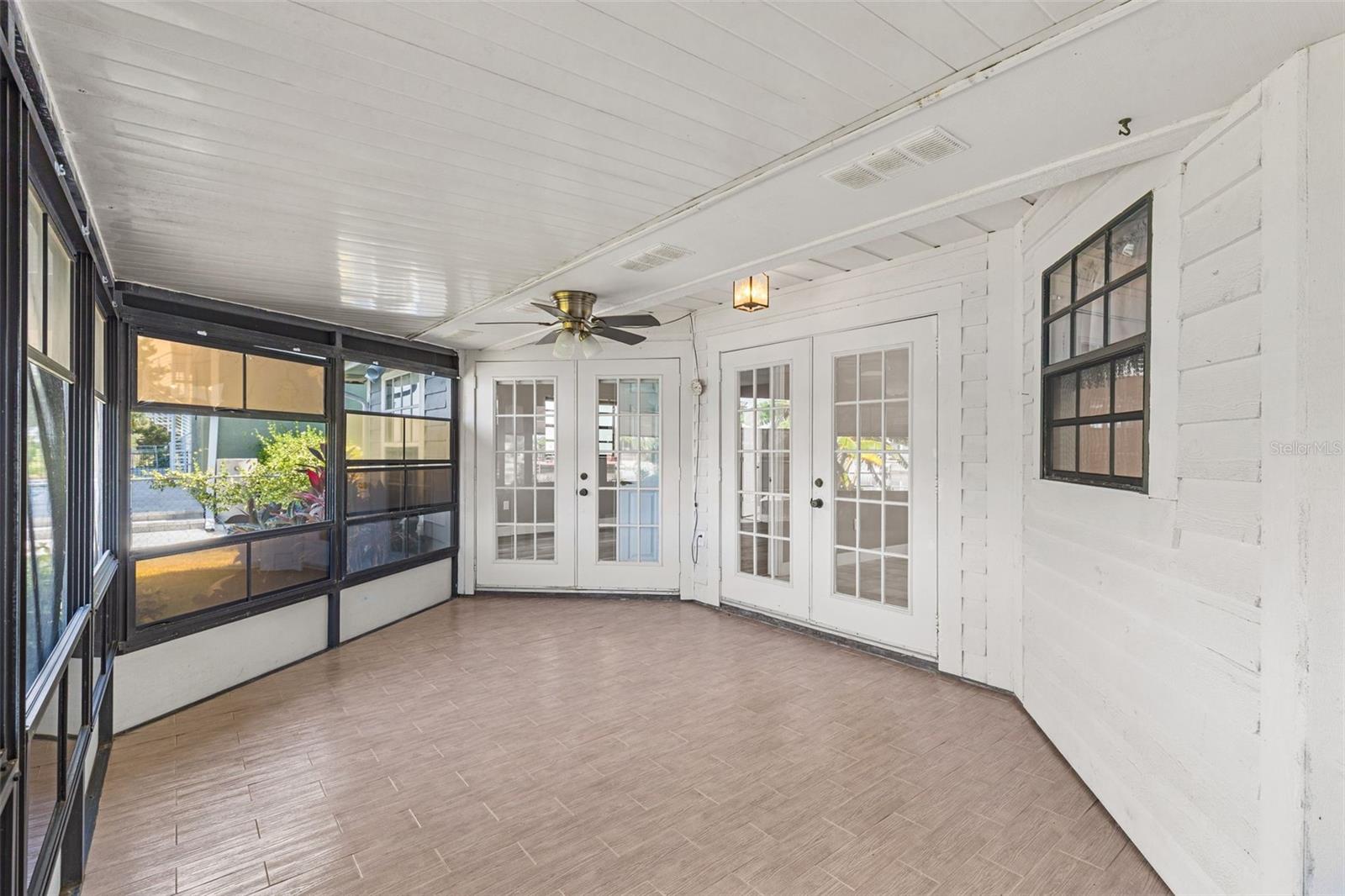 HERNANDO BEACH - Residential