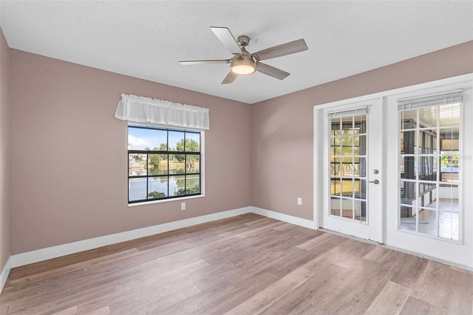 HERNANDO BEACH - Residential