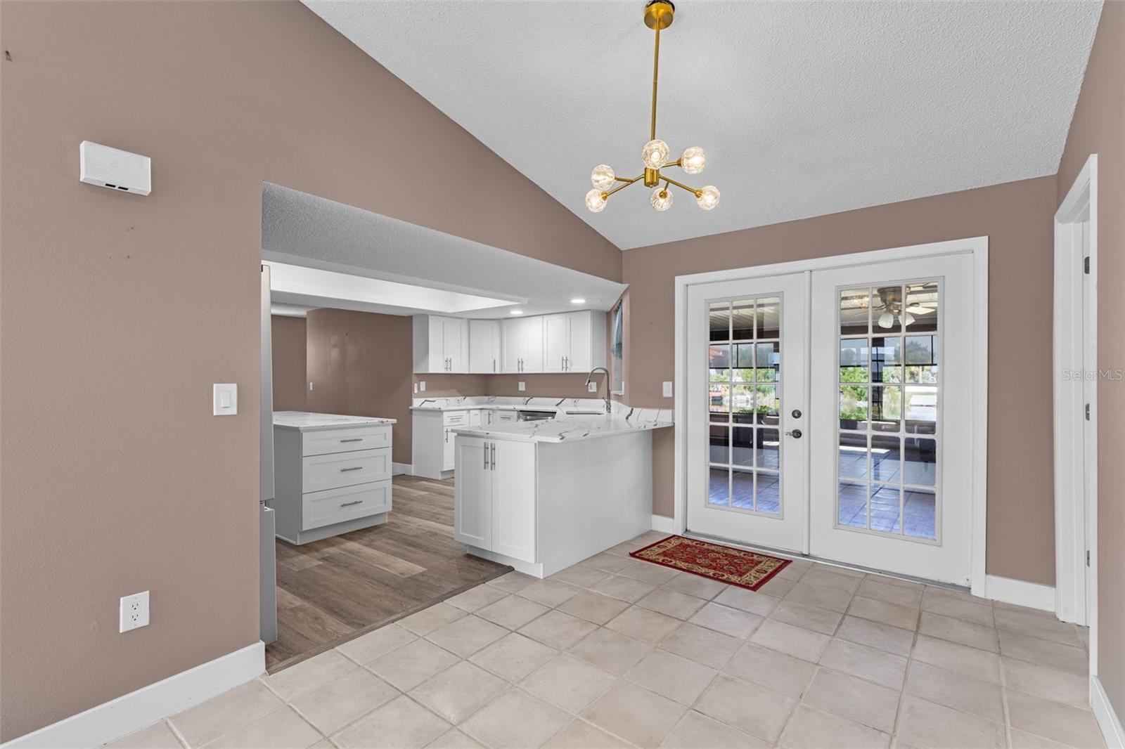 HERNANDO BEACH - Residential