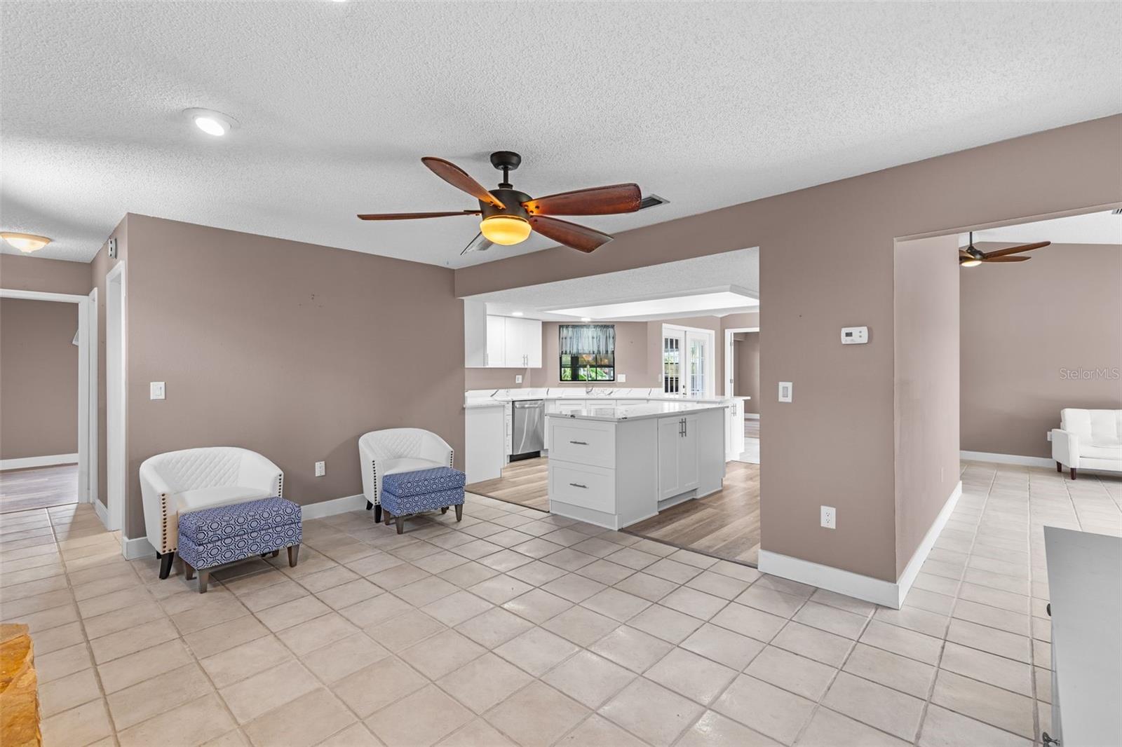 HERNANDO BEACH - Residential